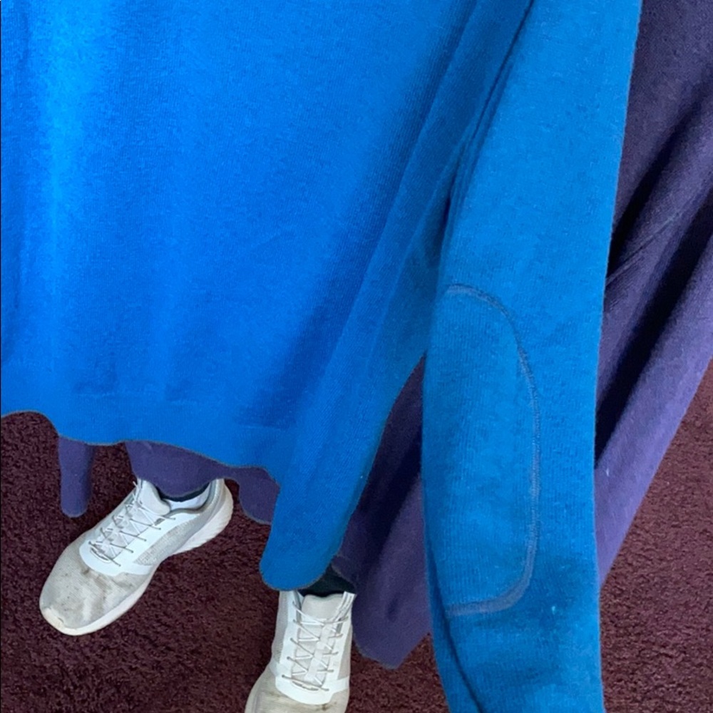 Raffi Sweaters View 3